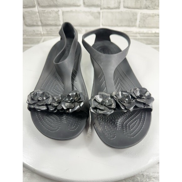Crocs Serena Women's Size 11 Black T Strap Floral Embellish Bach Summer Sandals - Picture 11 of 12
